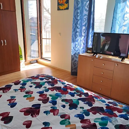 уютен при нели Lägenhet Varna